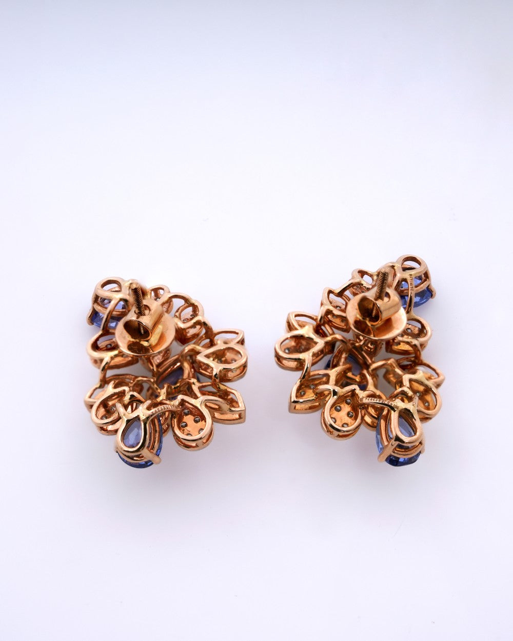 Brilliant Round-Cut Diamond Earrings in 18K Yellow Gold - K1ER18YDIA014