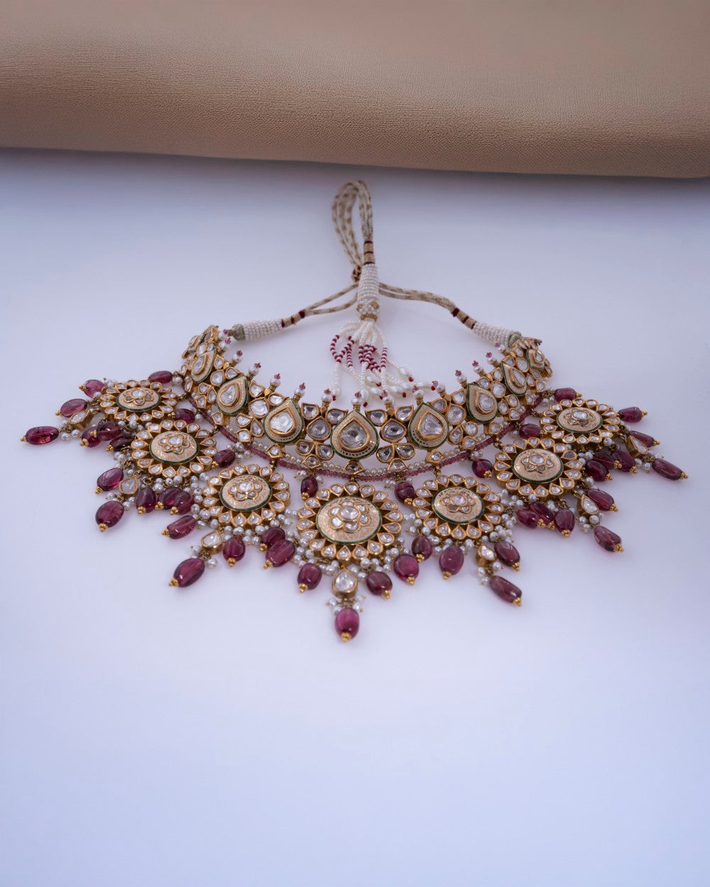 Polki Uncut Diamond Fancy Necklace with Enamal Backing - K1NK18YPOL024