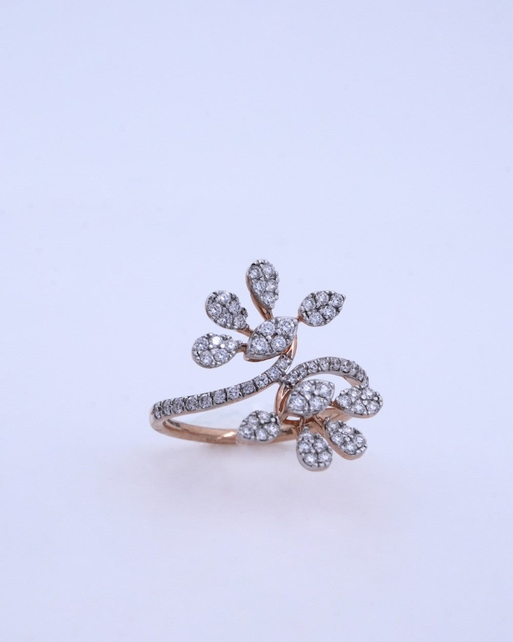 Brilliant Round-Cut Diamond Ring in 18K Yellow Gold - K1RG18YDIA046