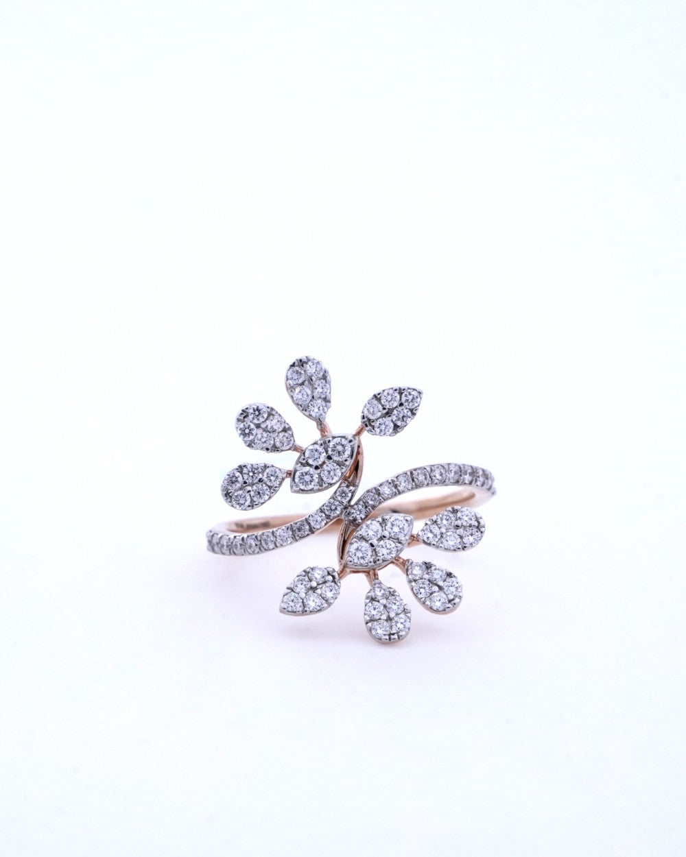 Brilliant Round-Cut Diamond Ring in 18K Yellow Gold - K1RG18YDIA046