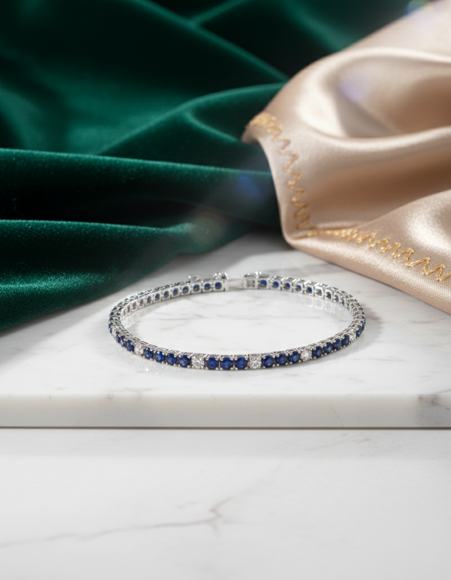 Brilliant Round-Cut Diamond Bracelet in 18K White Gold - K1BR18WDIA004