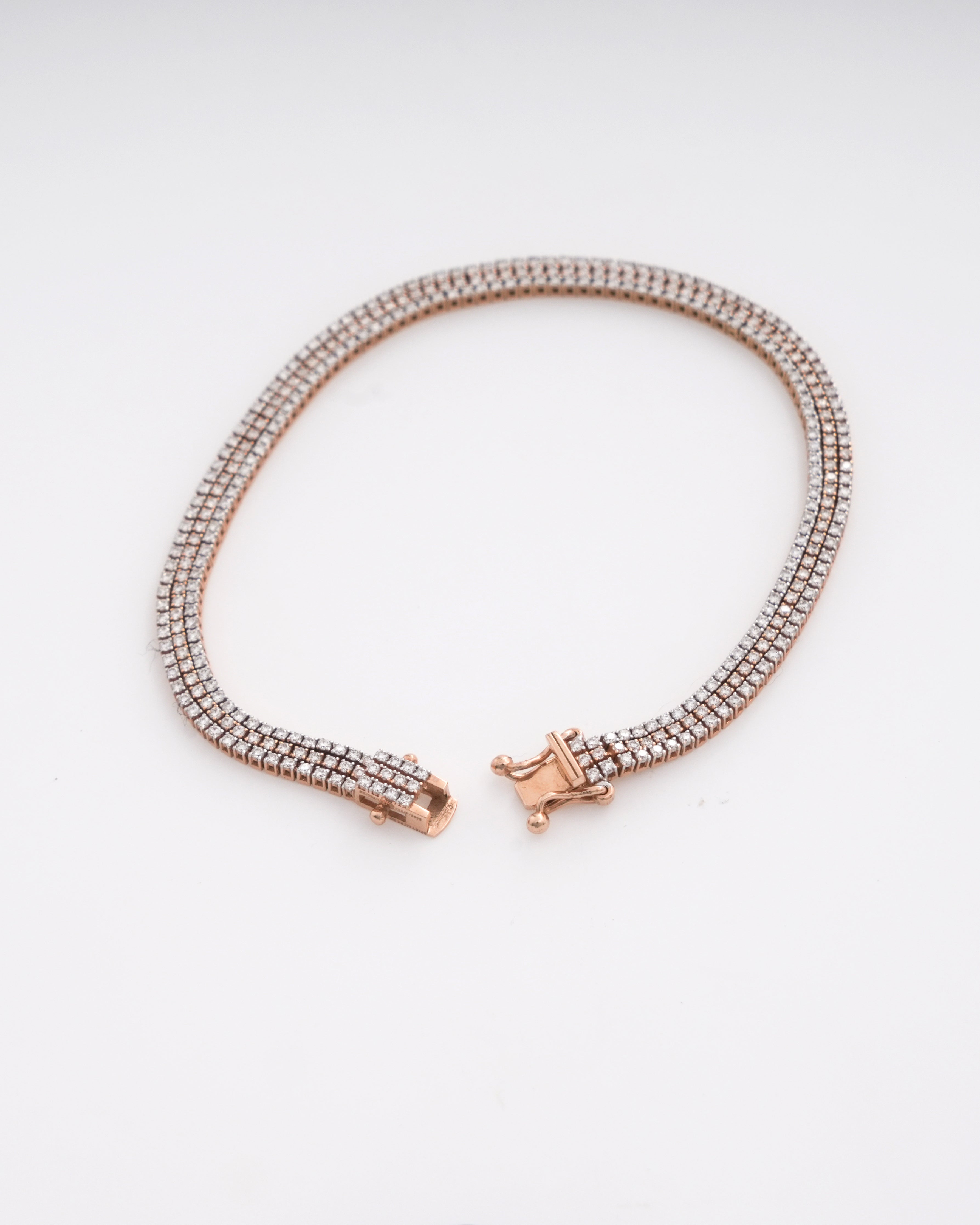 Brilliant Round-Cut Diamond Bracelet in 18K Yellow Gold - K1BR18YDIA055