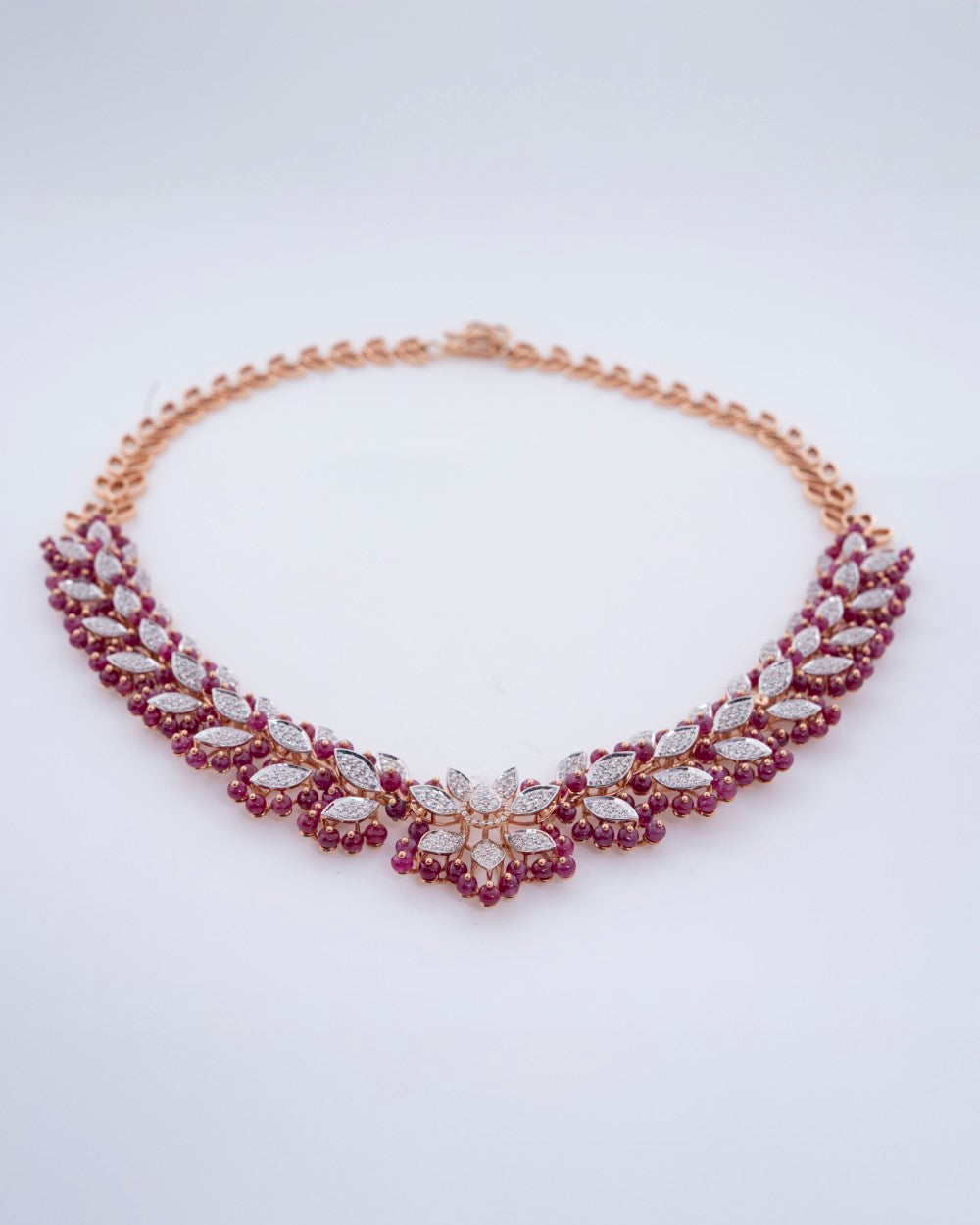 Brilliant Round-Cut Diamond Necklace in 18K Yellow Gold - K1NK18YDIA026