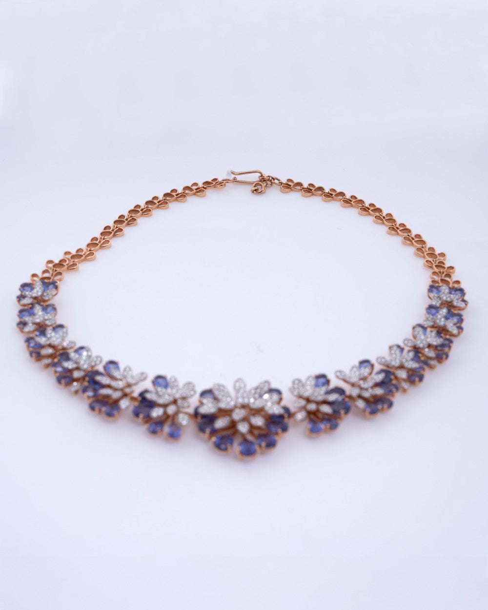 Brilliant Round-Cut Diamond Necklace in 18K Yellow Gold - K1NK18YDIA027