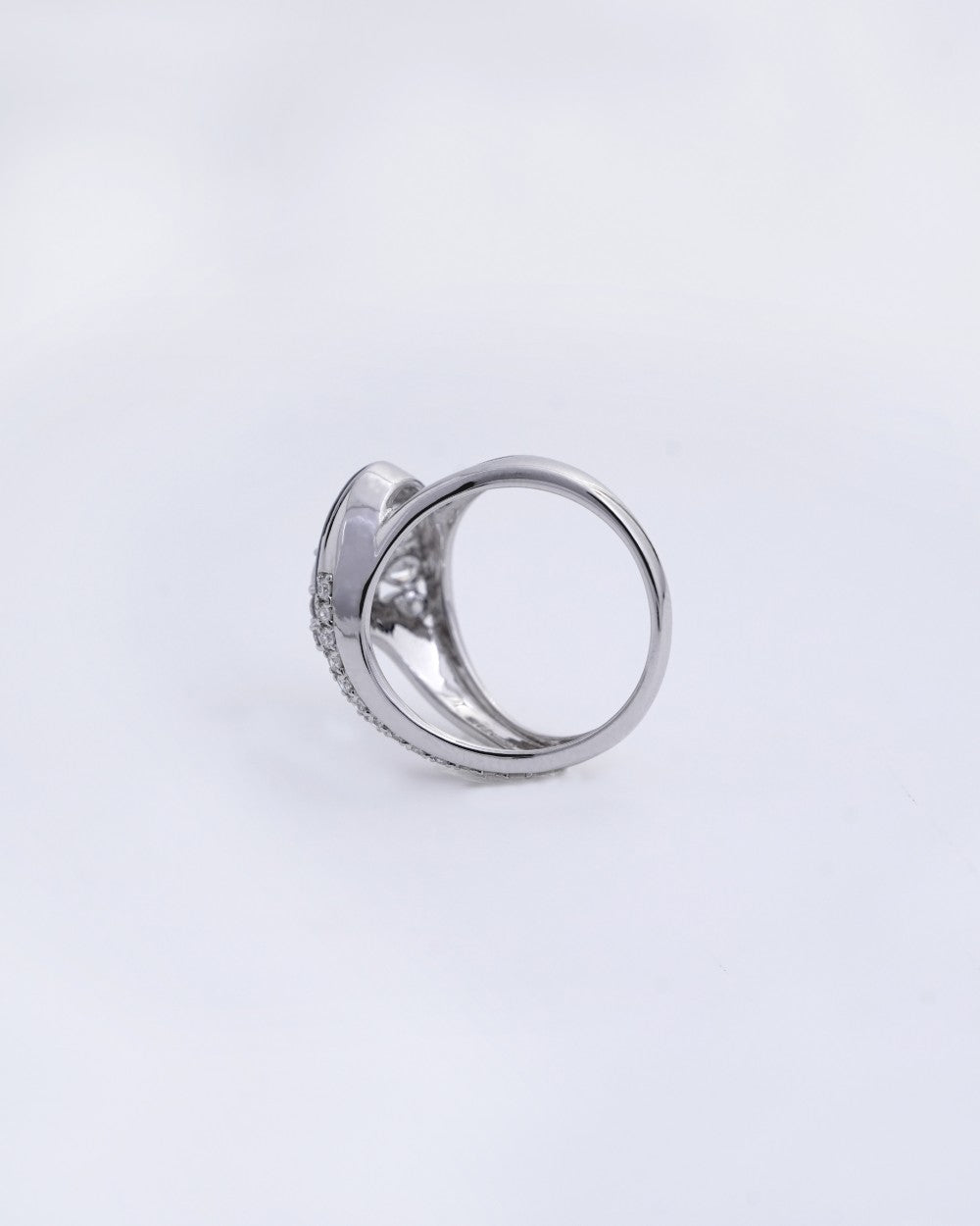 Pear-Cut Diamond Cocktail Ring in 18K White Gold - K1RG18WDIA038