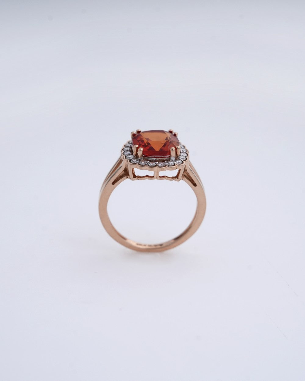Brilliant Round-Cut Diamond Ring in 18K Yellow Gold - K1RG18YDIA035