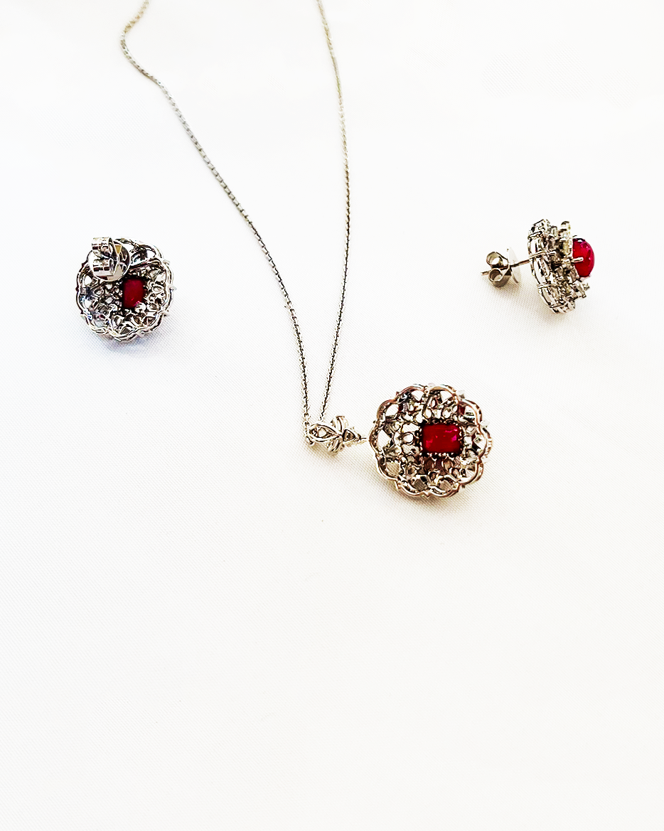 Polki Uncut Diamond Locket Set with Jali Work Backing - K3LST18WPOL061